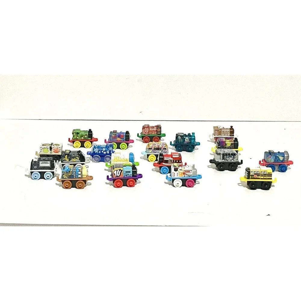 Thomas & Friends Minis Thomas Birthday Cake Sprinkles And More  Mini Train Lot